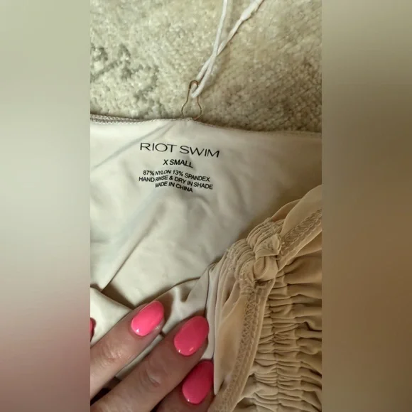 Colt One Piece in Coconut & cover up skirt
Riot Swim - Picture 7 of 7